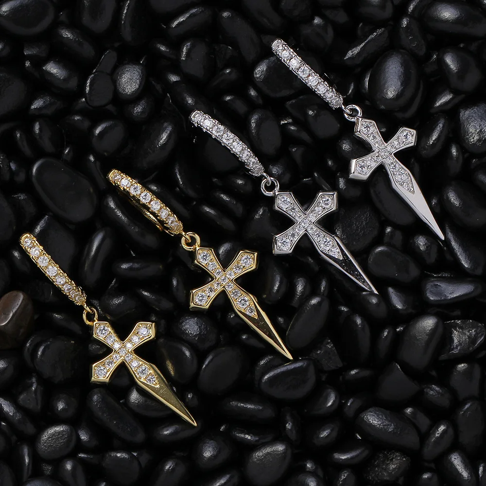 

Cubic Zirconia Bling Iced Out Gold Plating Copper Cross Earrings for Men Women Hip Hop Luxury Jewelry Stud Earring Gift
