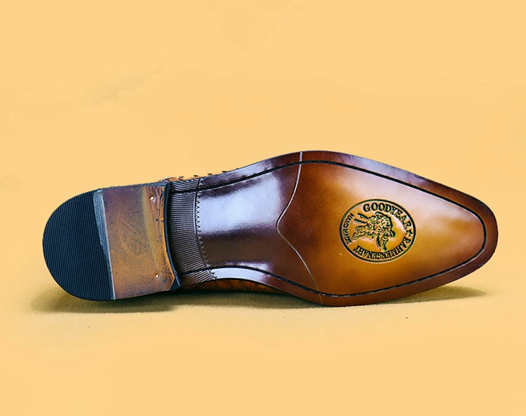 

Men's Shoes