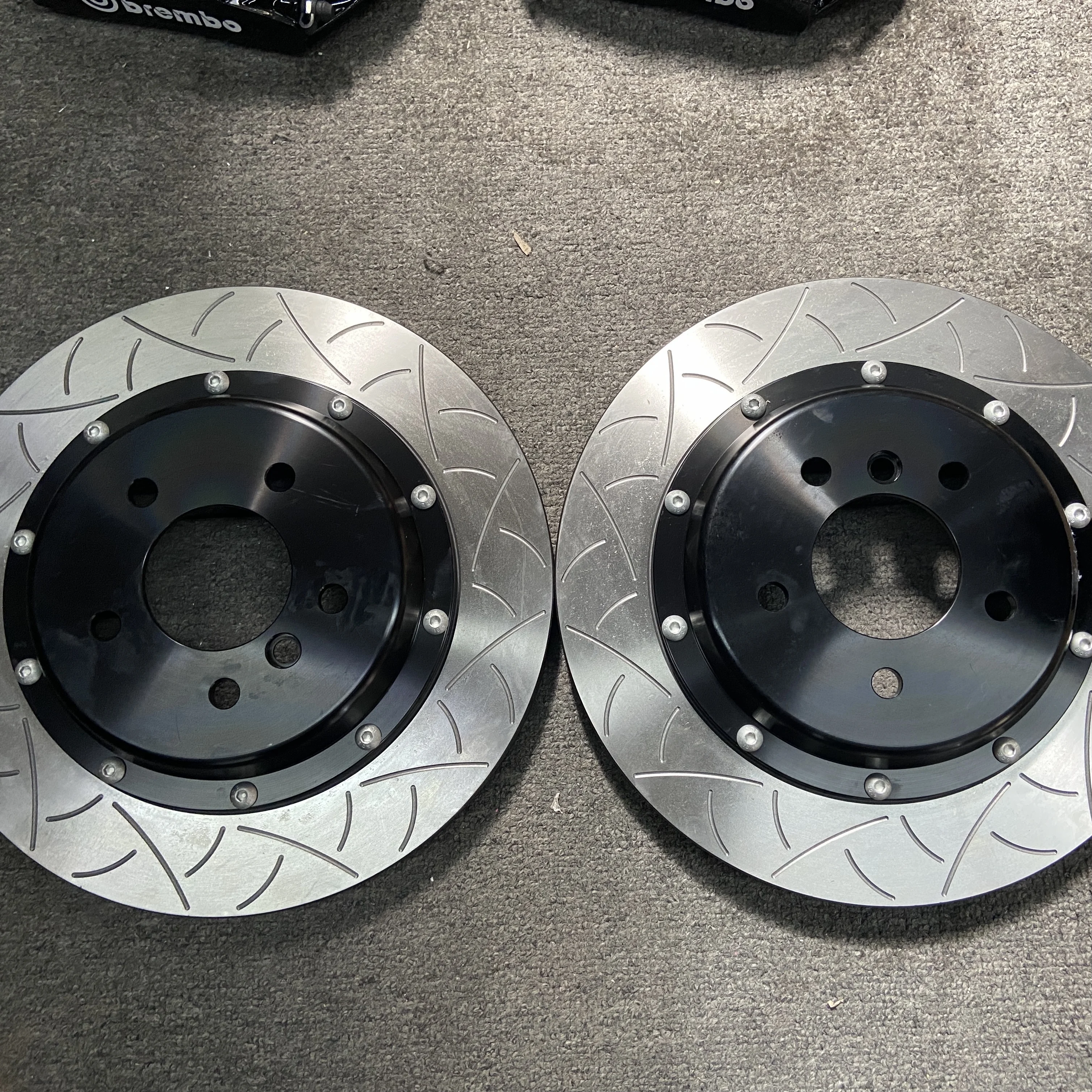 Центральная шляпа с Тормозным Диском в стиле дракона 355 мм две части для