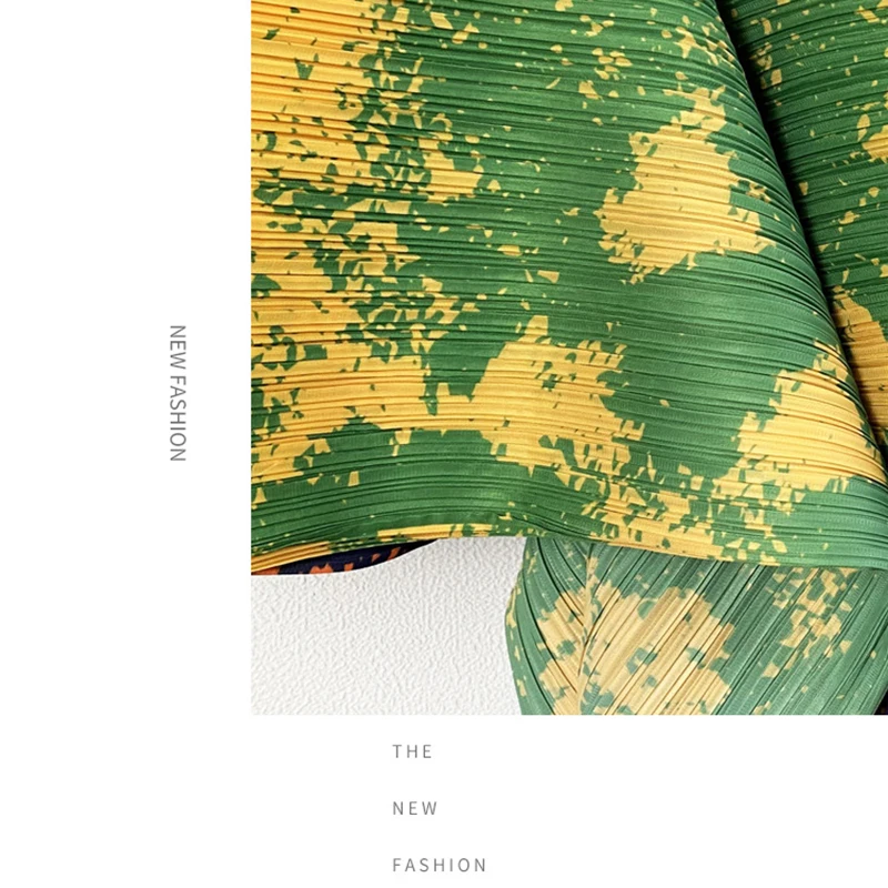 

2021 New Pleated Printing European and American Fashion Bat Sleeves Women High Quality Fashion Retro Style Beautiful Clothing