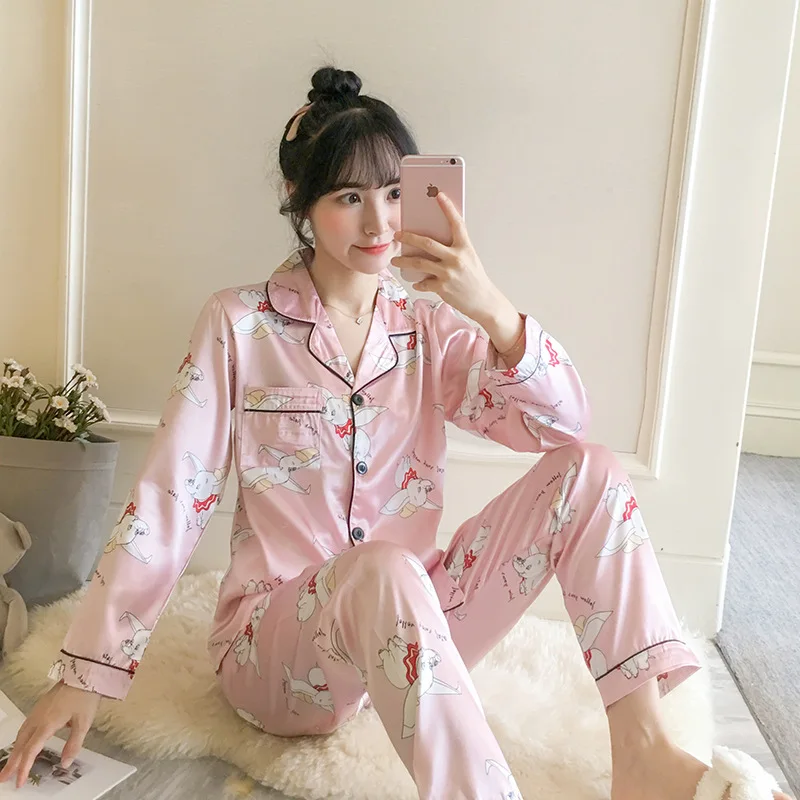 

2021 Spring and Autumn Imitation Silk Printed Homewear Ladies Fashion Pajamas Set Girls Pajamas Sets Variety of Colors