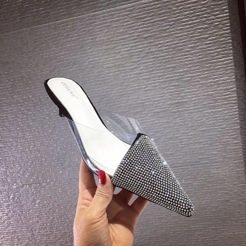 

Women's Shoes