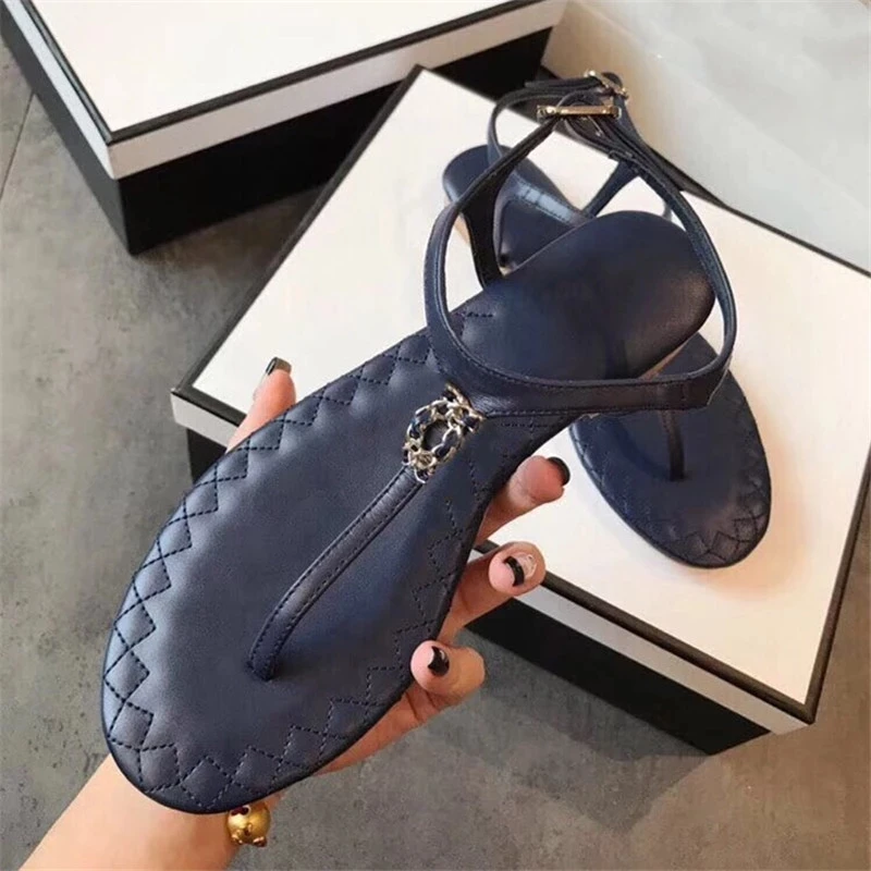 

Ladies leather sandals travel flat shoes fashion beach slippers casual slippers summer