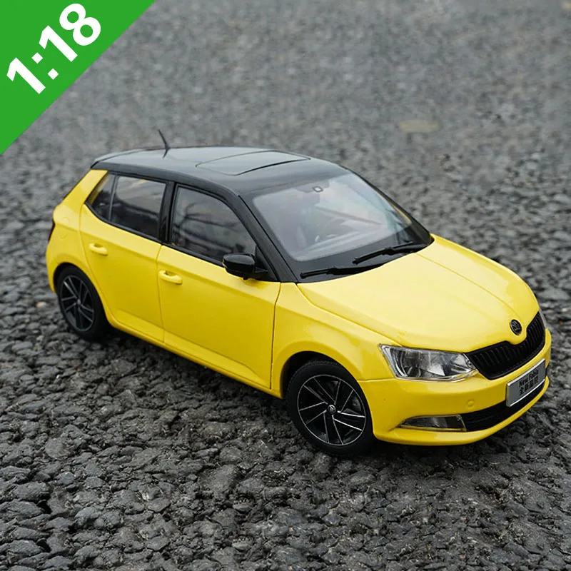 1:18 Skoda Fabia 2012 2016 литая модель автомобиля из сплава игрушки металлические модели