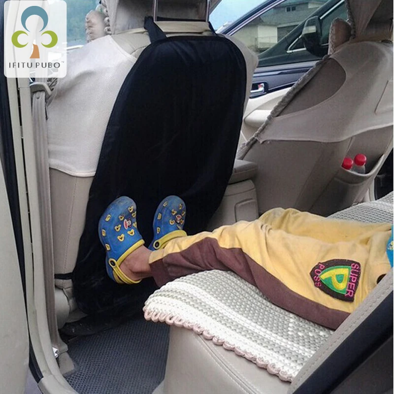 Защитные чехлы для автомобильных сидений от грязи и маленьких собак