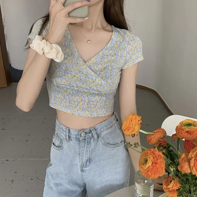 

2021 Bm Wind Floral Cross V-Neck Tight Waist Slimming Short Cropped T-Shirt Sexy Top T-Shirt Short Sleeve T-Shirts Tops
