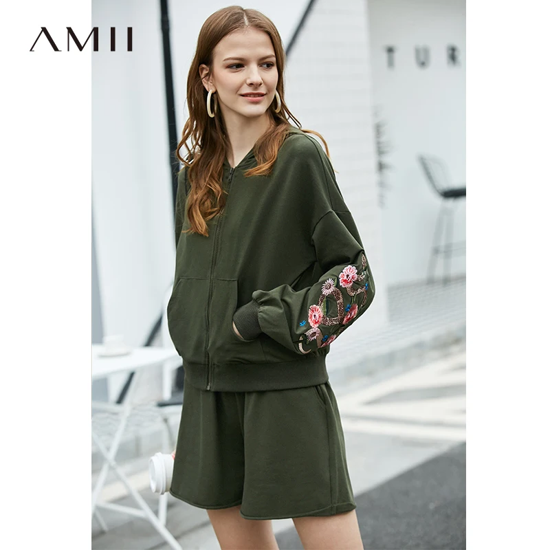 Amii минималистичный спортивный комплект из двух предметов осенняя Женская куртка