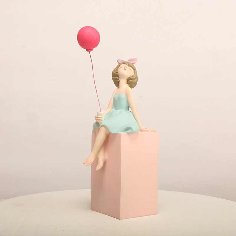 

Banksy Balloon Girl Decoration Modern Art Sculpture Worker Flying Balloons Girl Figurine Home Decoration Accessory Gifts