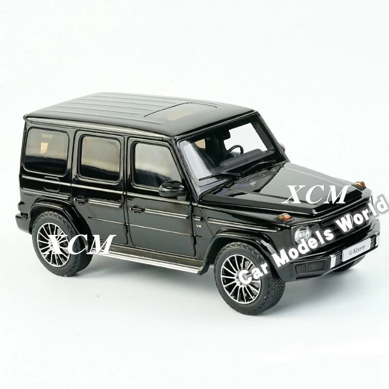 Литьевая модель автомобиля для мини hamps G Class (W 463) (Black) 1:18 + маленький подарок!| |