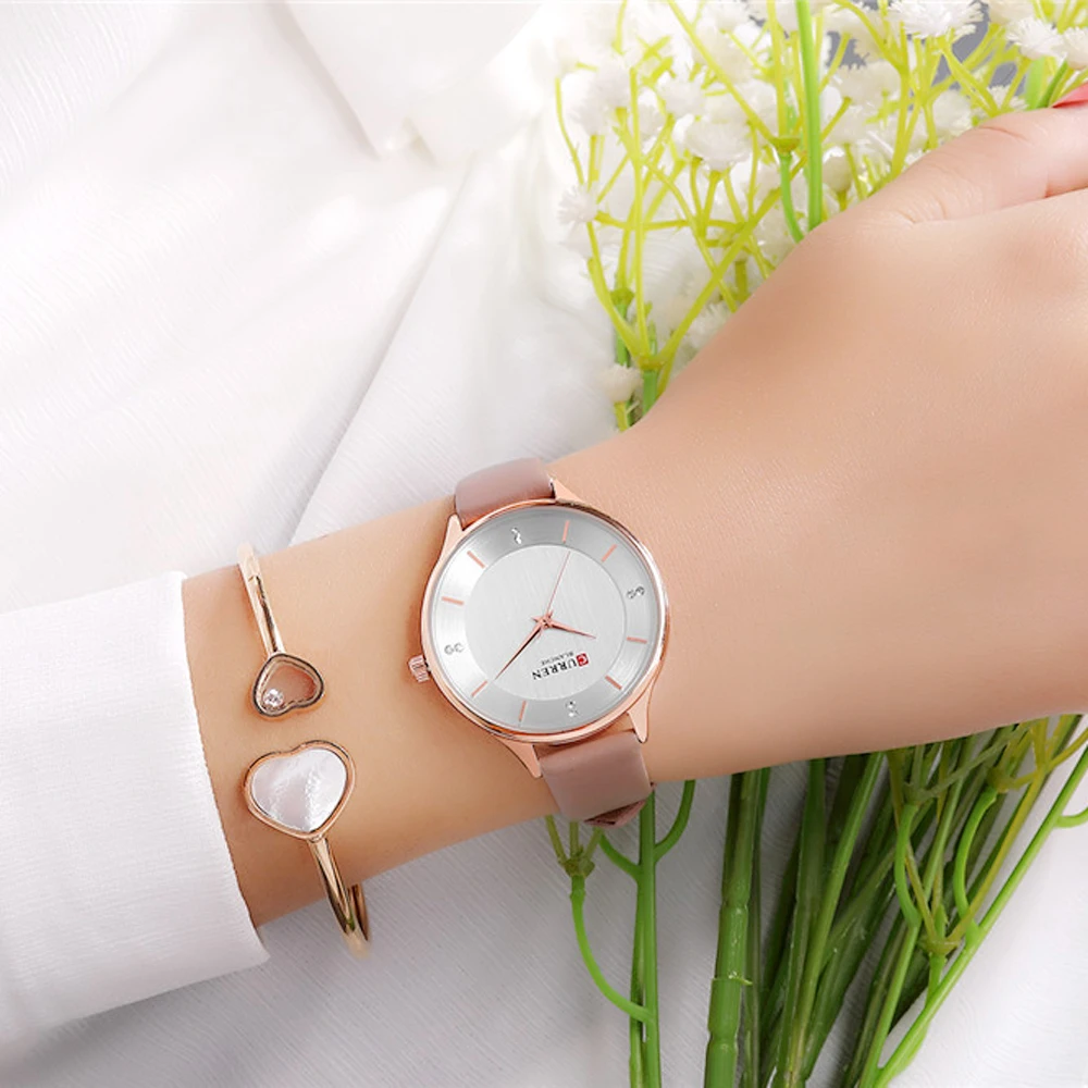 

Luxury Brand CURREN Charm Rhinestone Wrist Watches Ladies Dress Analog Quartz Watch Women Leather Female Clock bayan kol saati