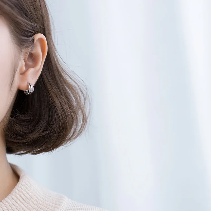 

925 Sterling Silver Vintage Feather Charm Stud Earrings For Women Elegant Jewelry Pendientes eh952