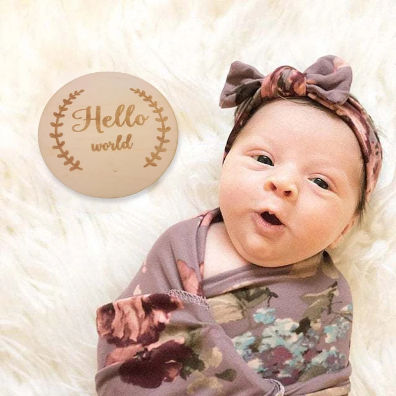J60B Wooden Milestone Cards Growth Commemorative Baby Birth Monthly Recording Card