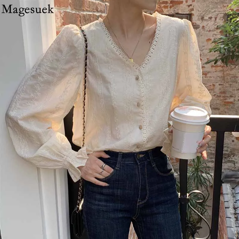 

Puff Sleeve Casual Gentle Apricot Women's Blouse Korean Style Embroidered Hollow Blouse with Lace V Neck Elegant Woman Top 16439