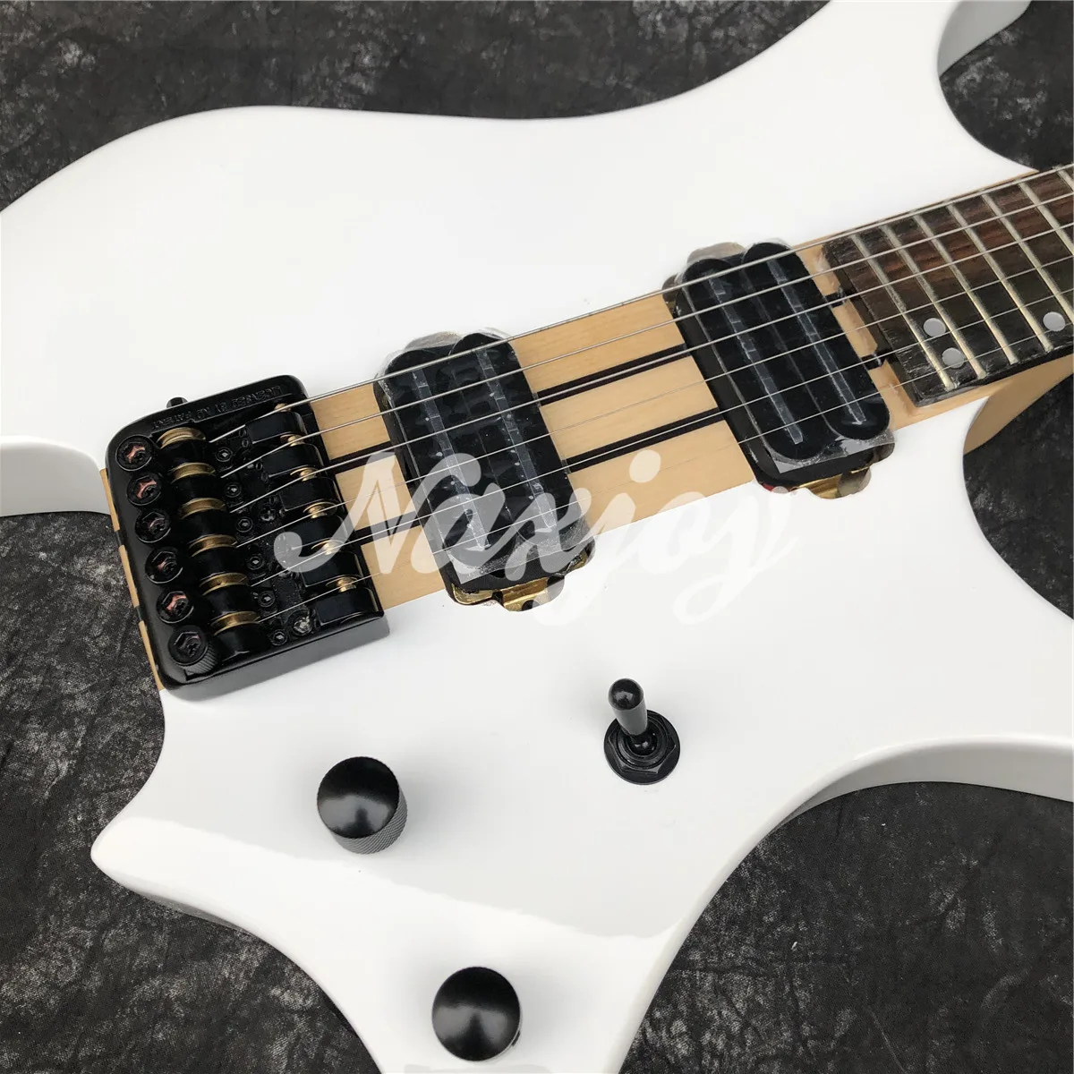 

White Neck Through Body Headless Electric Guitar 24 Frets Black Hardwares Travel Guitrra