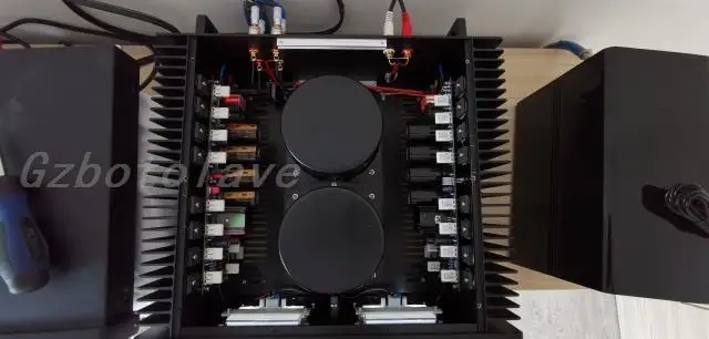 Hi-Fi усилитель класса A/AB 200 Вт