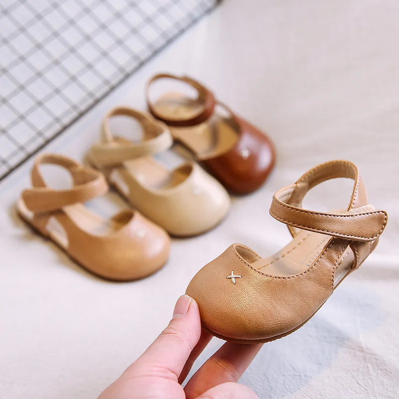 

Spring Summer New Baby Girls Sandals Soft Sole Infants First Walkers Beige Khaki Brown Color Kids Flats Princess Leather Shoes