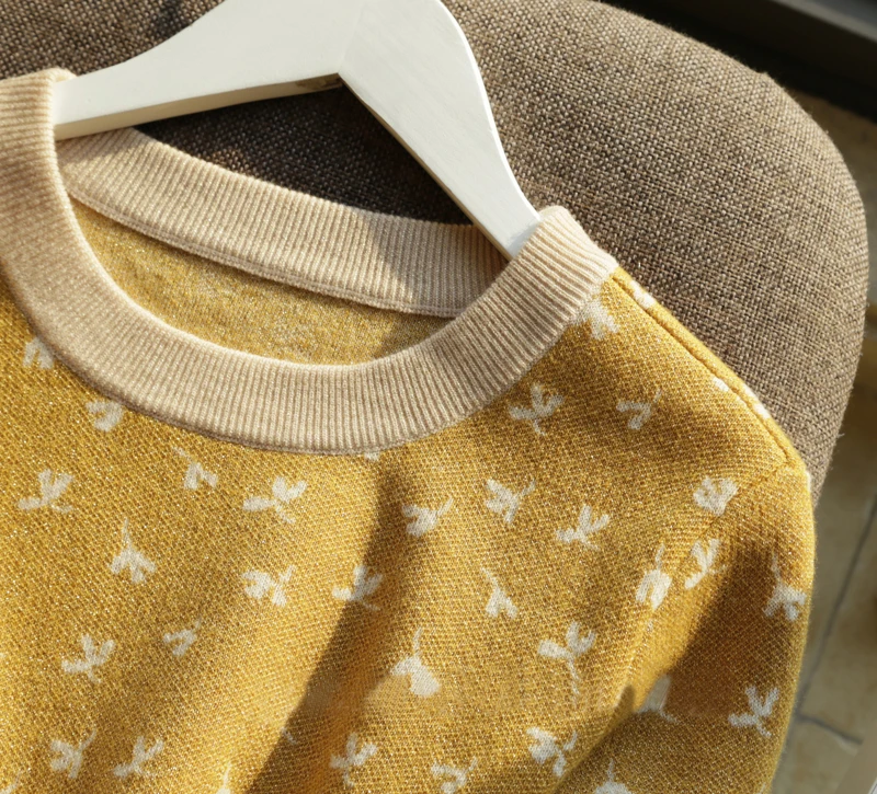 Женская мода желтый круглый вырез с длинными рукавами Pulloverwool жаккардовые