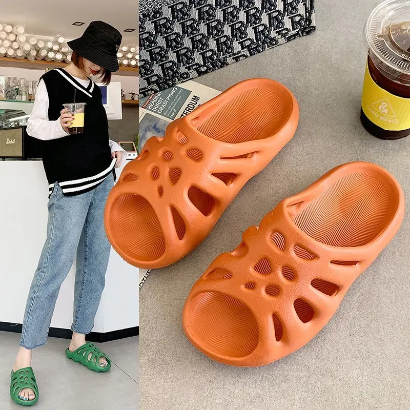 Сланцы женские пляжные на толстой подошве модные тапочки с паутиной подошвой