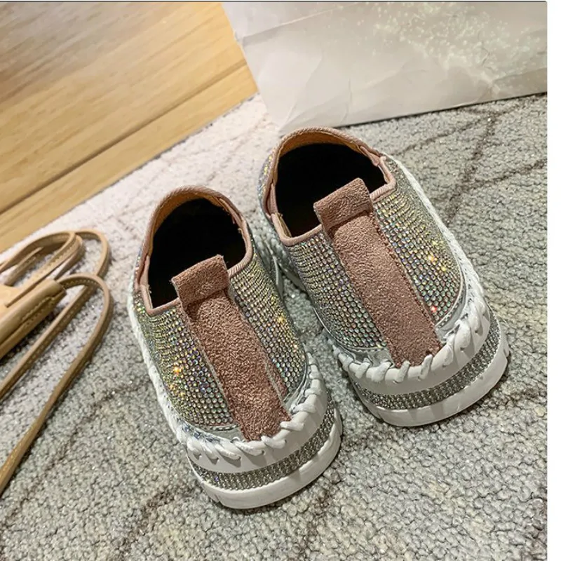 

Women Vulcanize Shoes Sneakers Bling Shoes Girl Glitter Sneakers Casual Female Breathable Lace Up Outdoor Sport Shoes