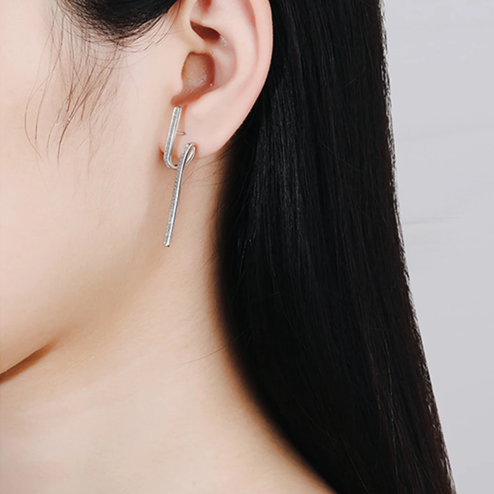 

Wave line earrings inlaid with zirconium diamonds, texture ins, cold wind, irregular temperament, small earrings
