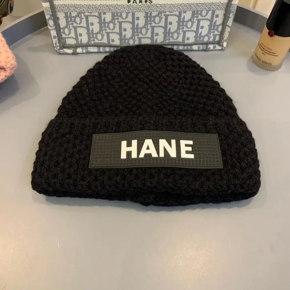 

Small fragrant wool hat women fashion Japanese candy color knitted hat warm ear net red hat autumn winter versatile cold hat