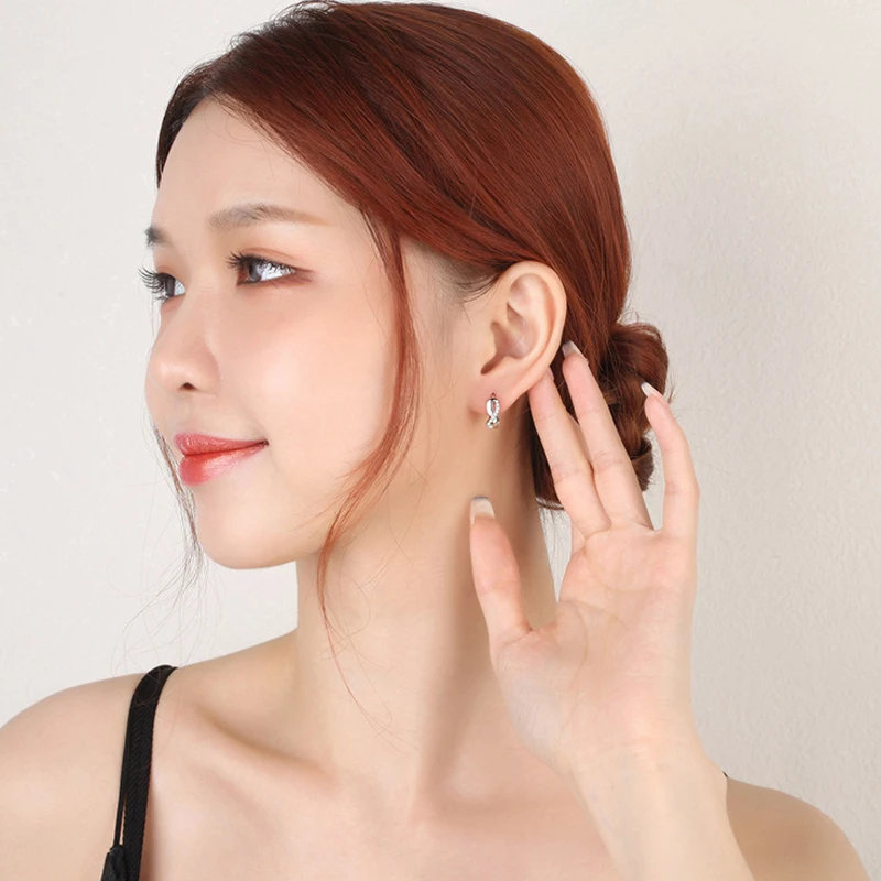 Женские серьги-кольца из серебра 925 пробы с фианитом | Серьги-кольца