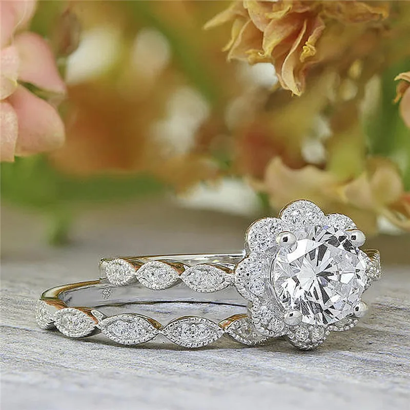

Luxury Female White Crystal Stone Ring Set Vintage Silver Color Wedding Rings Promise Bride Flower Engagement Rings For Women
