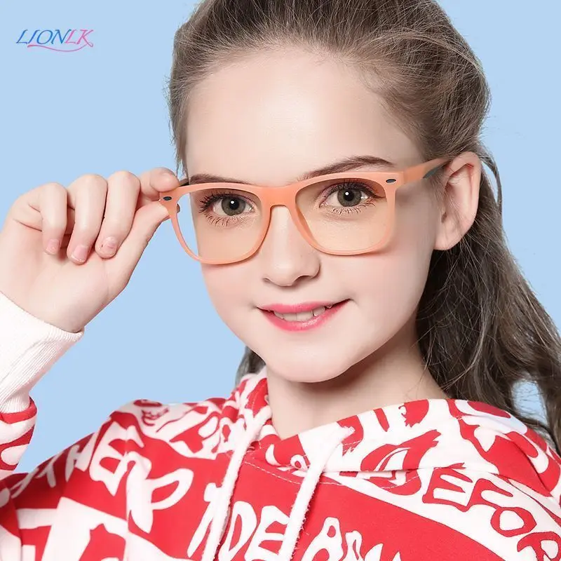 

LIONLK High-Quality Fashion Two-Color Children's Anti-Blue Light Eye Protection Glasses TR90 Boys Girls Kids Frame 2021 Black