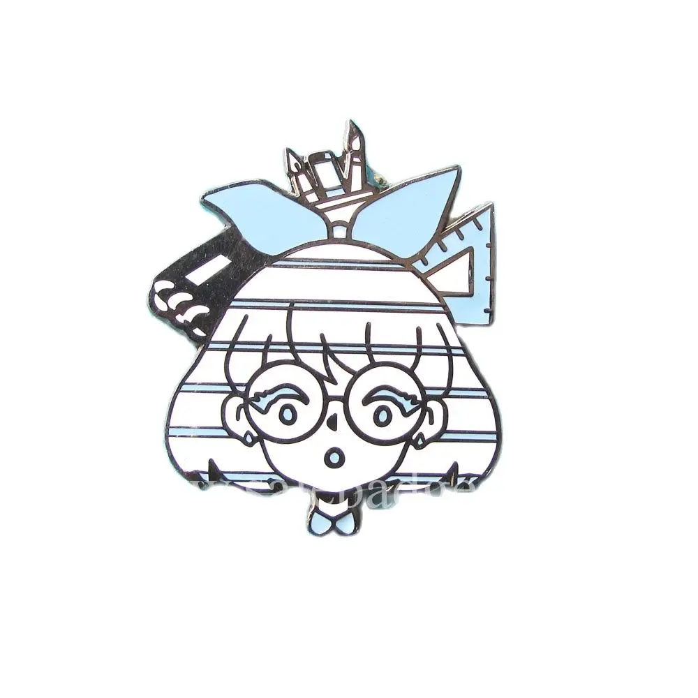 

Оптовая продажа, сделанные на заказ, белые и синие жесткие эмалированные черные никелевые булавки для лацканов Cutie Girl