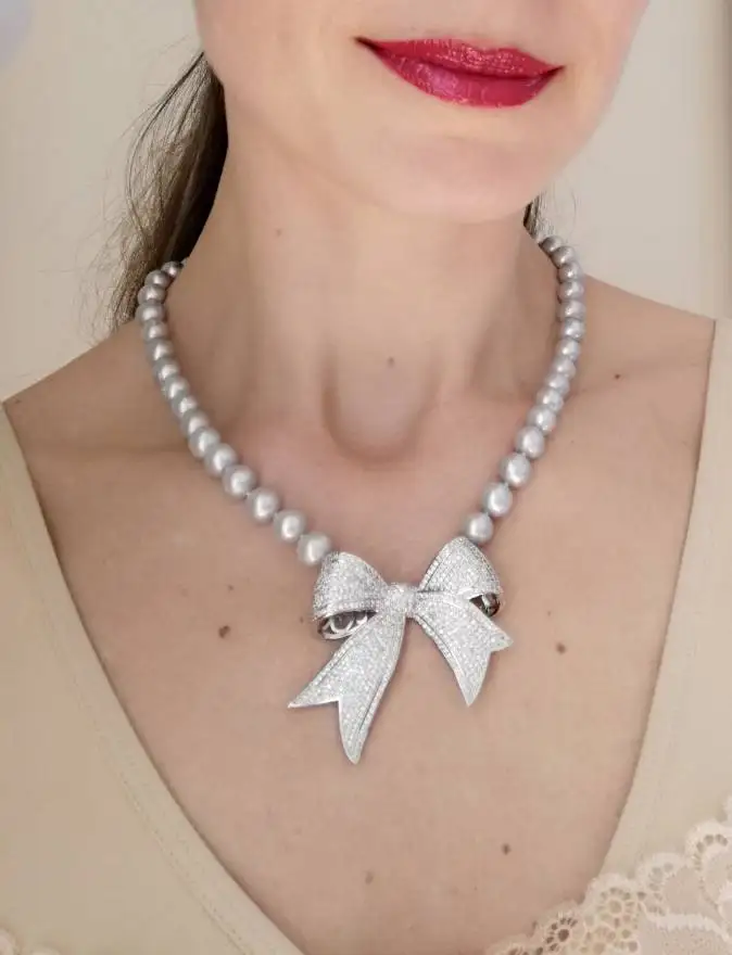 

Hand knotted natural 8-9mm nearl round fresh water gray pearl temperament micro inlay zircon bowknot necklace fashion jewelry