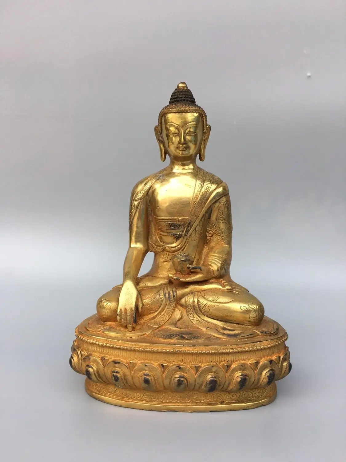 

Home Decor 9" Tibet Buddhism Temple Old Bronze Gilt Shakyamuni Buddha Statue Medicine Buddha Amitabha Enshrine the Buddha
