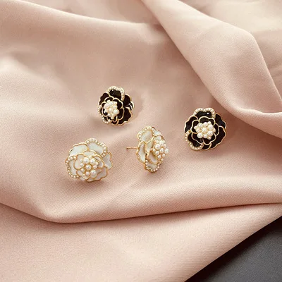 

Pearl Earrings Women's S925 Silver Needle Creative Temperament Stereo Flowers New Fashion Drop Glaze Earrings Phnom Penh Peony.