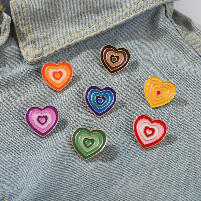 

Creative Rainbow Gradient Enamel Pins Explosive Heart Shape Brooch Lapel Pins Clothes Badge Jewelry Gifts For Friends Wholesale