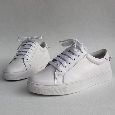 Careaymade-Genuine Leather Shoes,Academy Wind Thick Bottom, Round Head Flat Bottom Small White Top  Women's Shoes