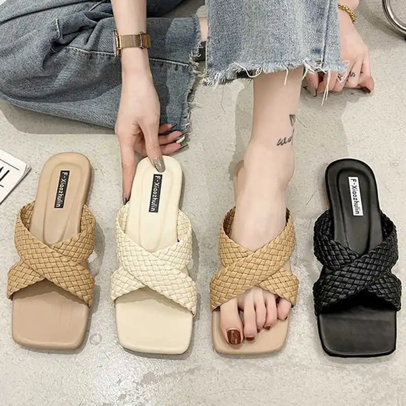 

Fashion Cross Strap Woven Slippers Women Summer 2021 PU Leather Square Toes Outside Sandals Ladies Solid Beach Sliders