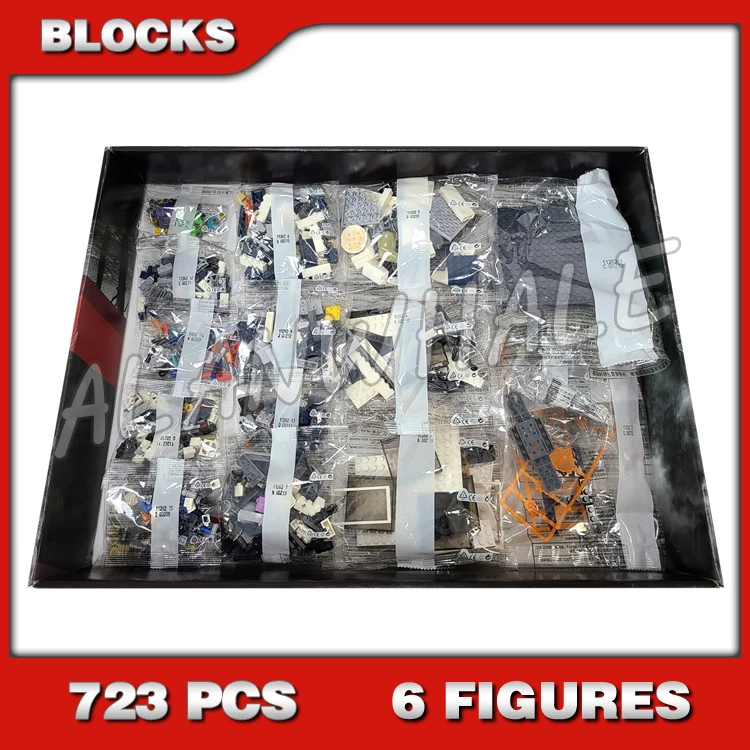 

723pcs Super Fighter Heroes Headquarters Compound Battle Iron Offroader 11262 Model Building Blocks Toys Compatible With Bricks