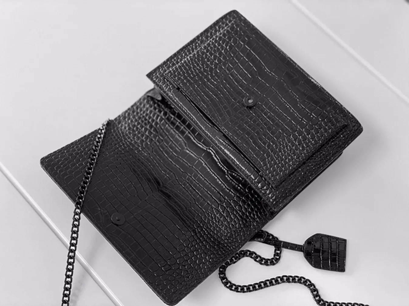 

New Classic Women's Genuine Leather Shoulder Bag Alligator Cowhide Black with gold silver black chain Ladies Handbags Bags