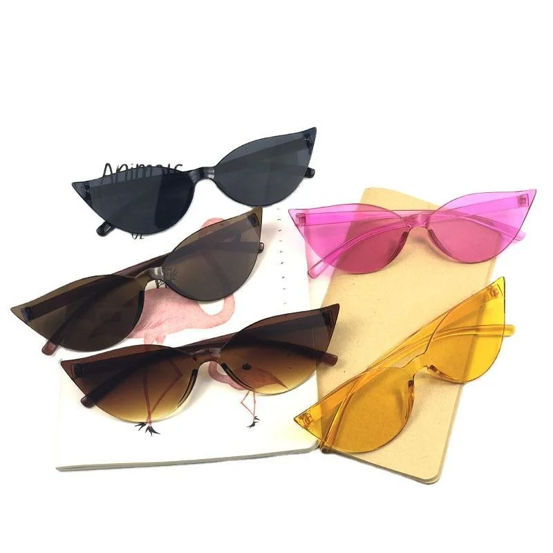 

New Cat's Eye Large Frame Female Fashion Personality Sunglasses Men's and Women's Trendy Glasses