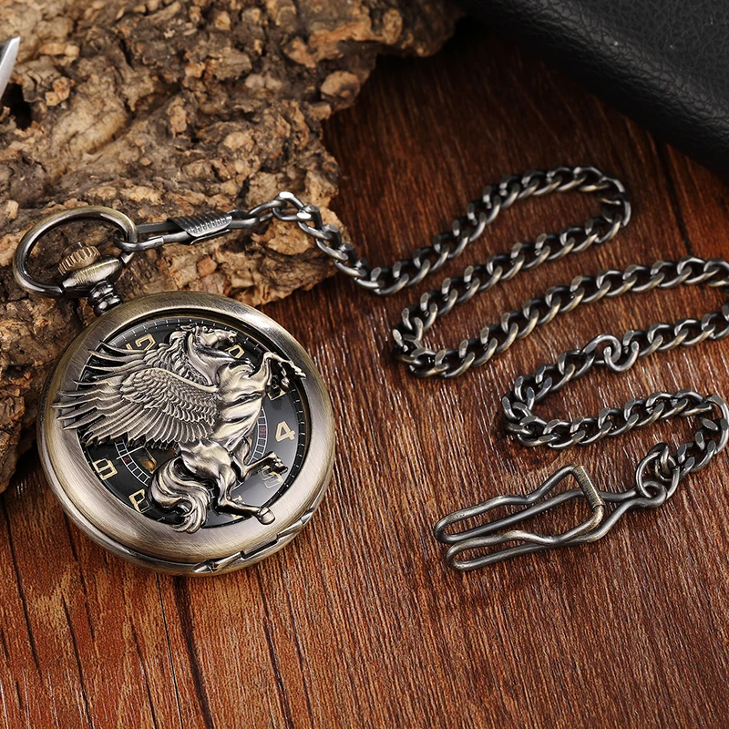 Horse Patterned Mechanical Pocket Watch Antique Roman Numerals Dial Fob Chain Hanging Collection Clock with Gift Box for Men