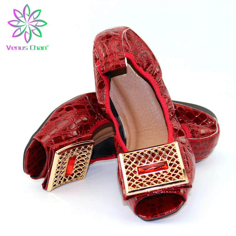 Обувь в африканском стиле летние туфли на низком каблуке серебристого цвета