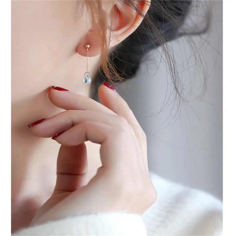 Серьги женские из натурального желтого 14 каратного золота с топазом | Украшения и