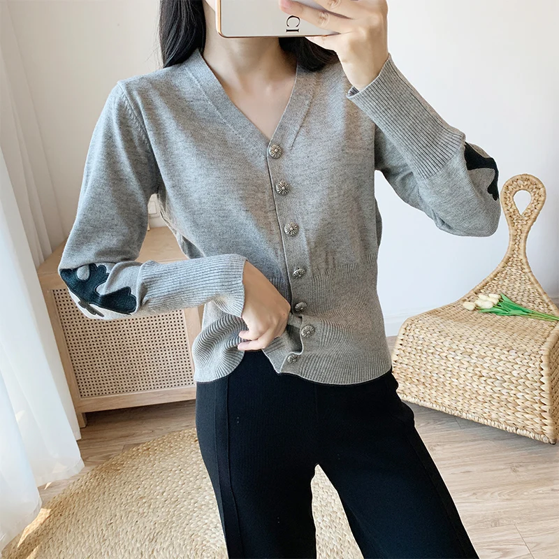

Sweaters new fall 2020 Korean slim V-neck top long sleeve short soft wind knitted cardigan