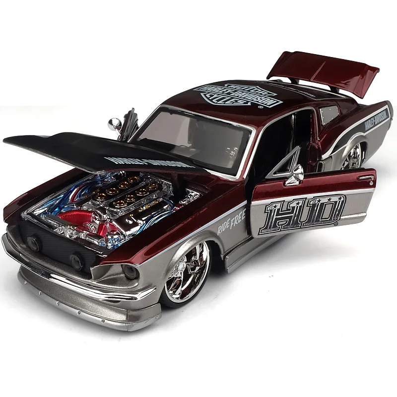 

Модифицированная модель автомобиля Ford Mustang GT 1:24 1967 Коллекционная Подарочная игрушка