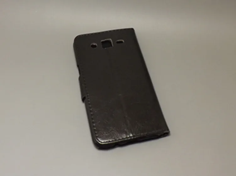 Чехол Кошелек Сrazy horse книжка с 2 держатель для карт и отдельным отсеком Samsung Galaxy J5