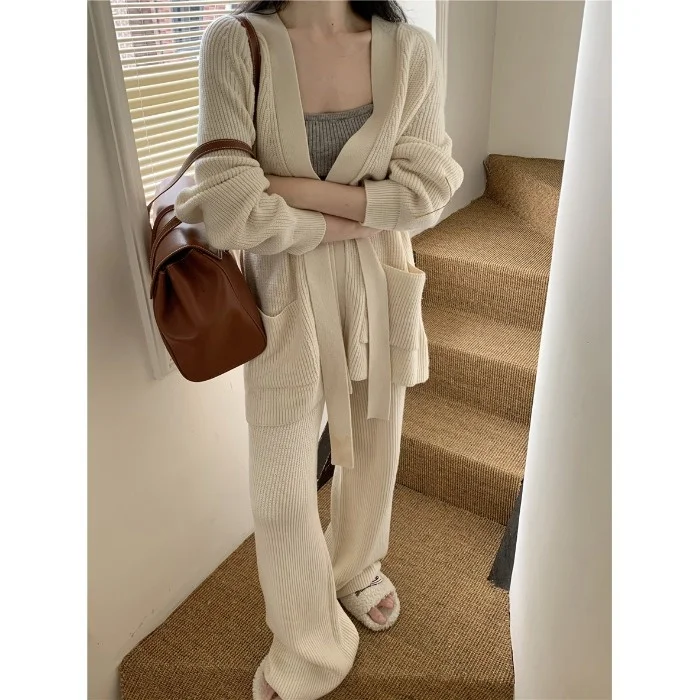

T-shirt Coat Autumn Fashion Suit High Waist Hanging Feeling Floor Mop Temperament Age Reducing Two-piece Set Female