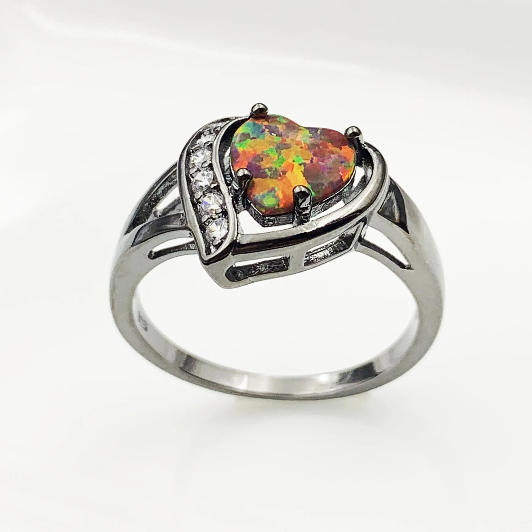 Кольцо с радужным огненным опалом в форме сердца ювелирные изделия для розничной