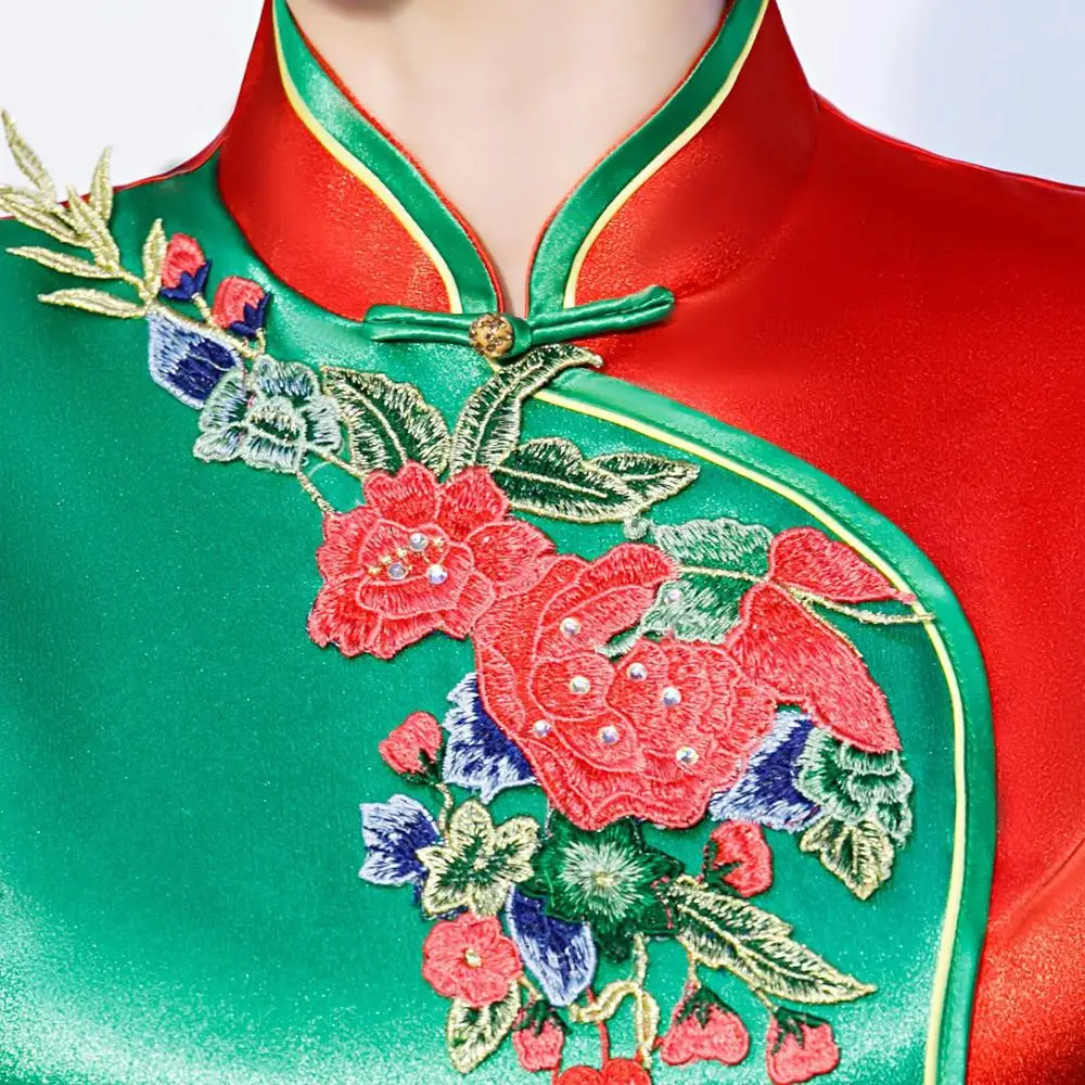 Женское китайское традиционное длинное платье Чонсам зеленого и красного цветов