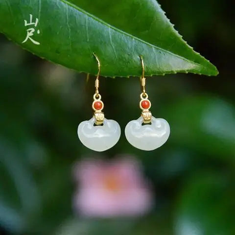 

Yihuan Natural Hetian Jade White Jade Ruyi Earrings 925 Sterling Silver Jade Eardrops Classical Elegant Elegant Earrings