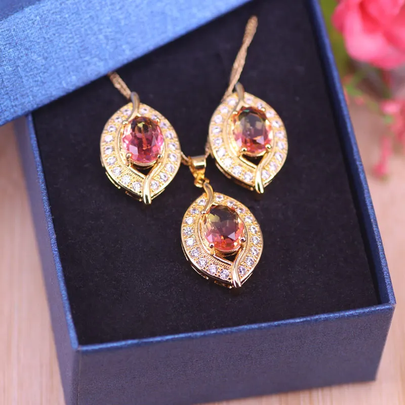 Комплект из колье и серёг под розовое золото 18 карат | Украшения аксессуары