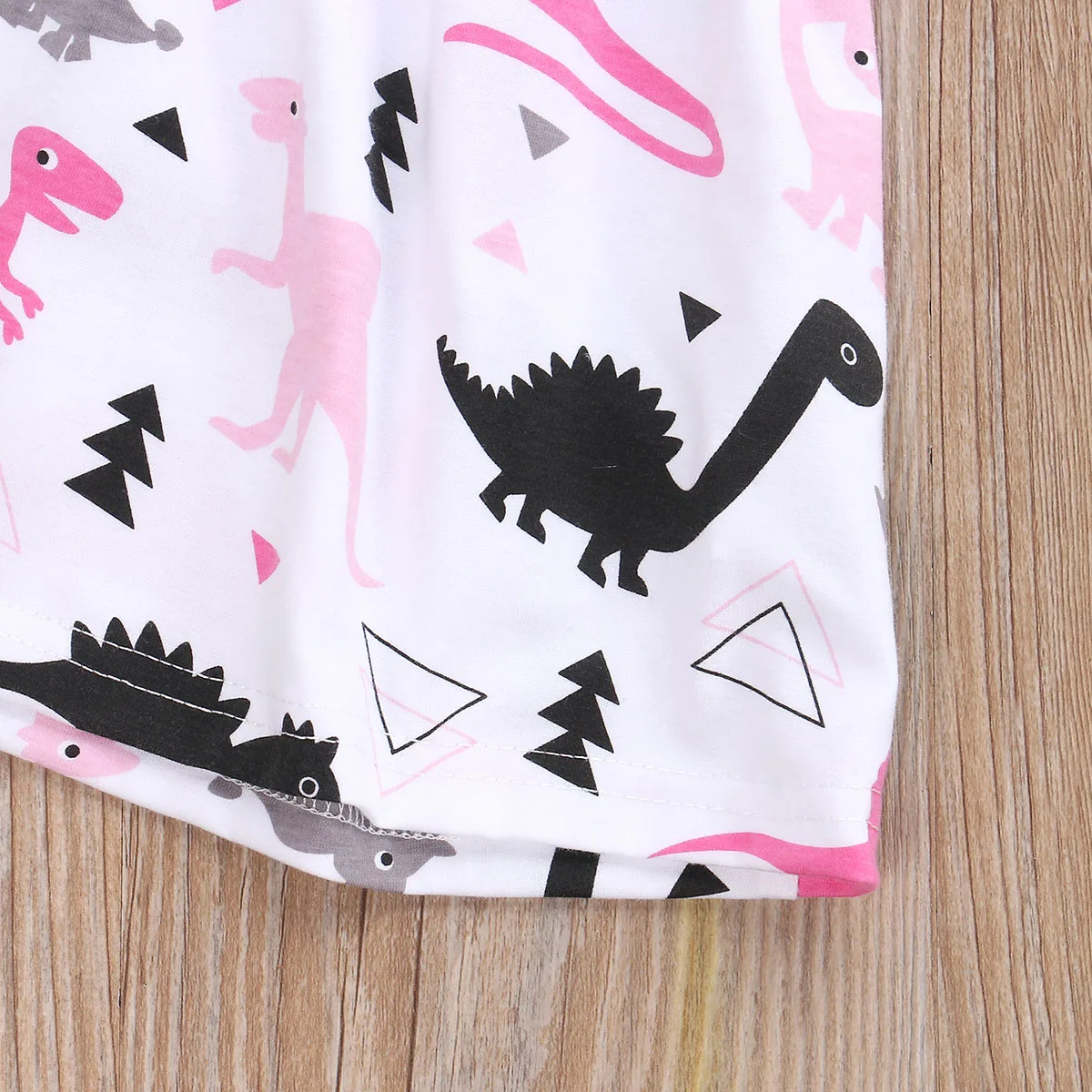 Платье детское летнее ТРАПЕЦИЕВИДНОЕ с круглым вырезом и коротким рукавом |